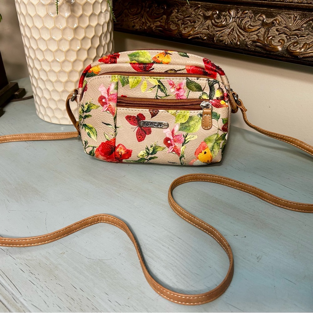 Multi-Sac Crossbody Bag with Floral Design